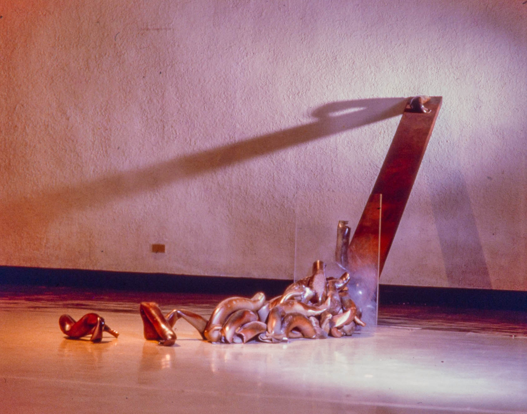 1989_蕭麗虹 Margaret Shiu Tan_作品_途徑 Passage_MST-P-03